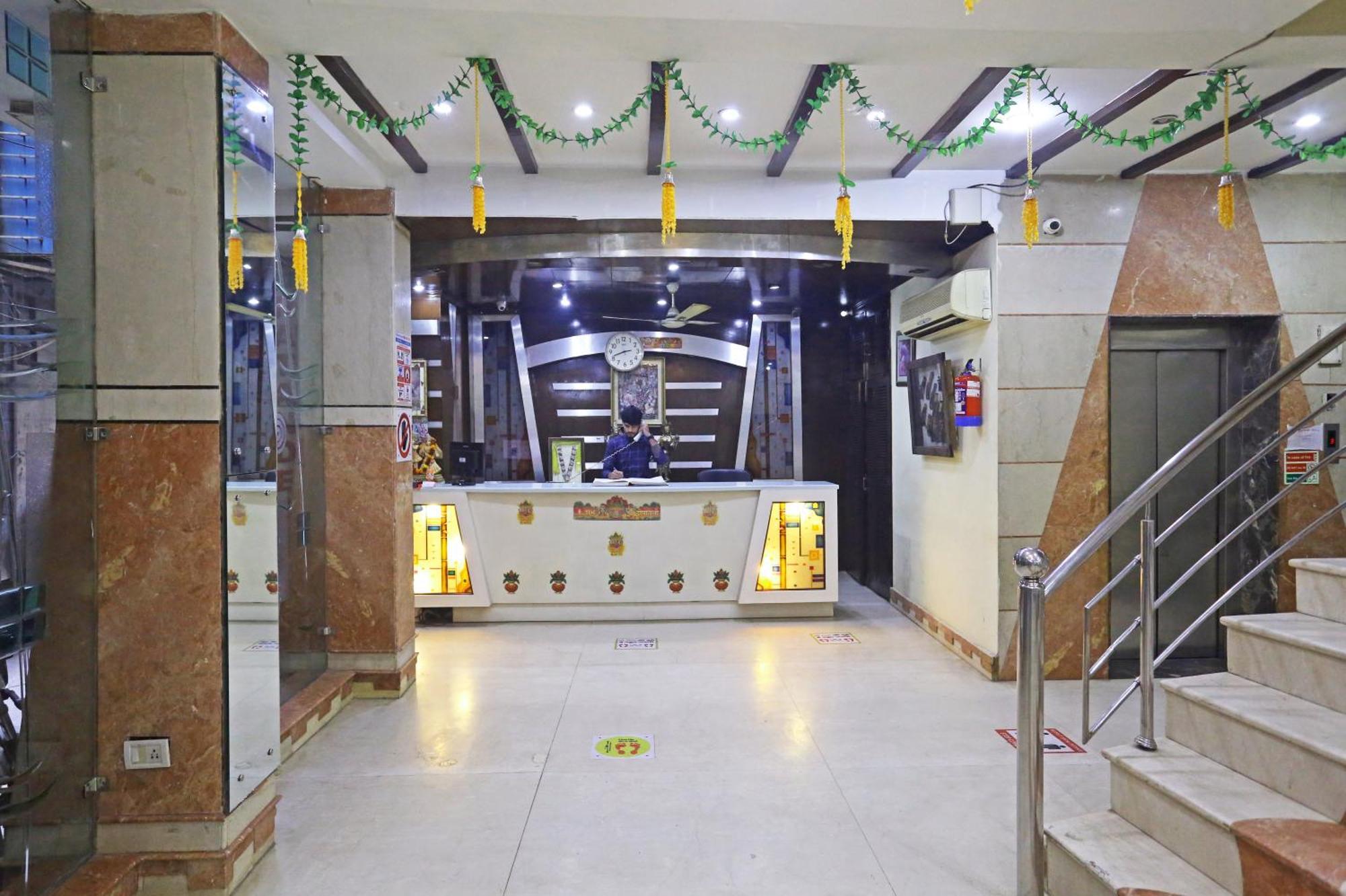Hotel Ratandeep At Paharganj 新德里 外观 照片