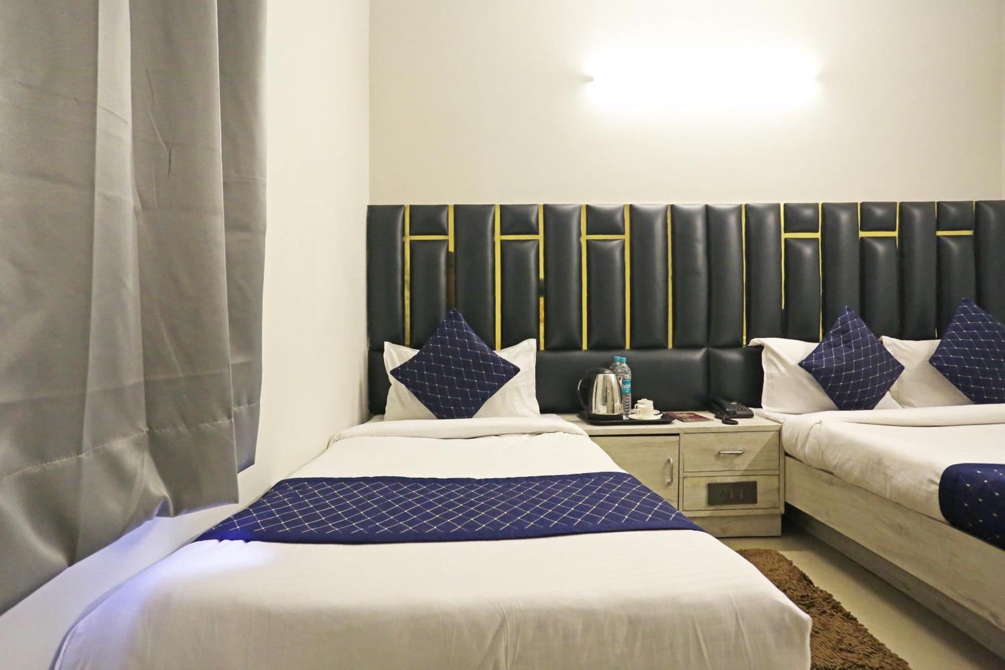 Hotel Ratandeep At Paharganj 新德里 外观 照片